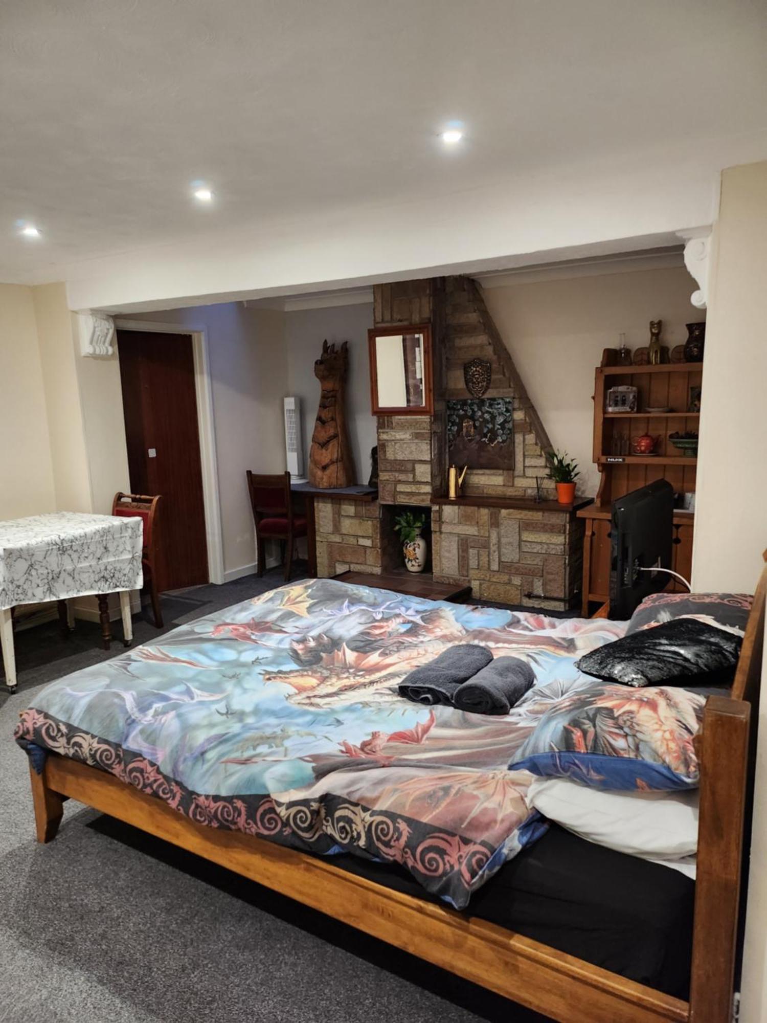 Hotel Of Wizardry Great Yarmouth Exteriör bild